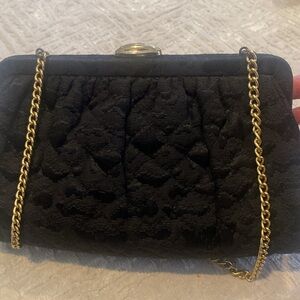 Elegant Vintage Black Quilted Clutch with Gold Chain